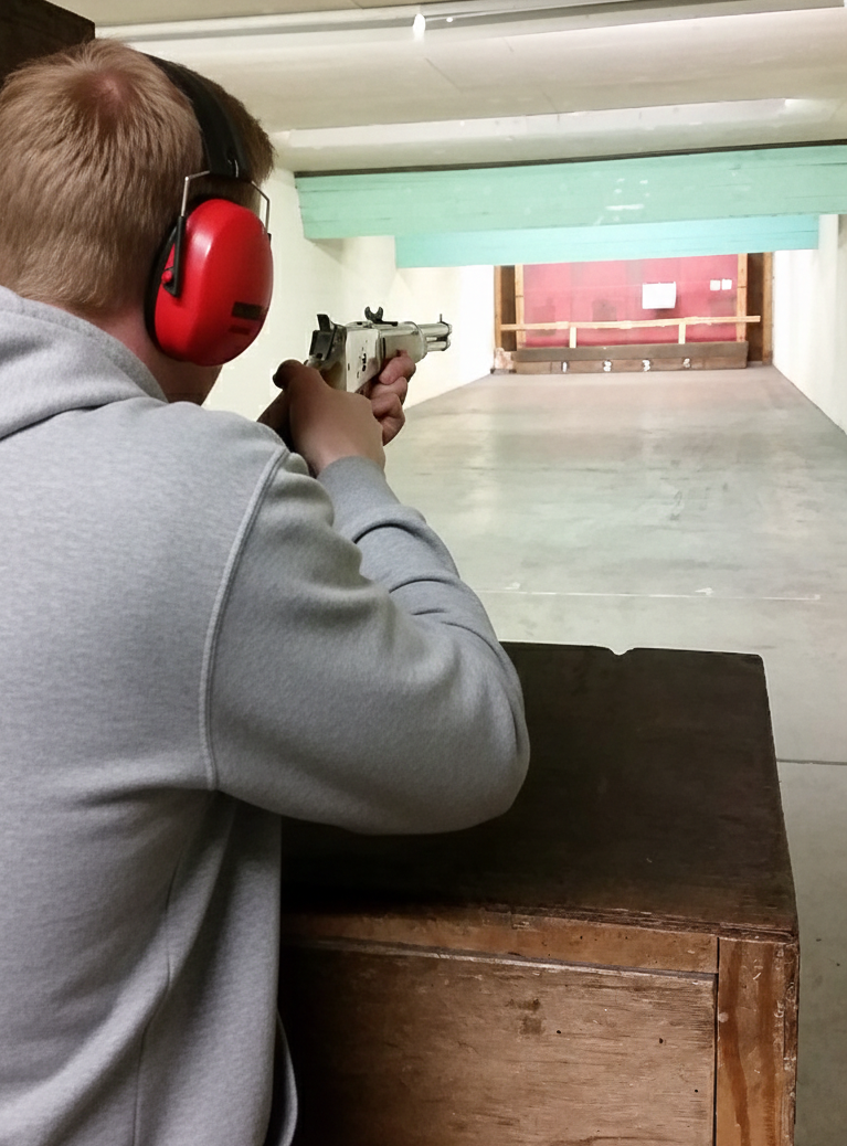 Sporting gun experience under supervised range conditions